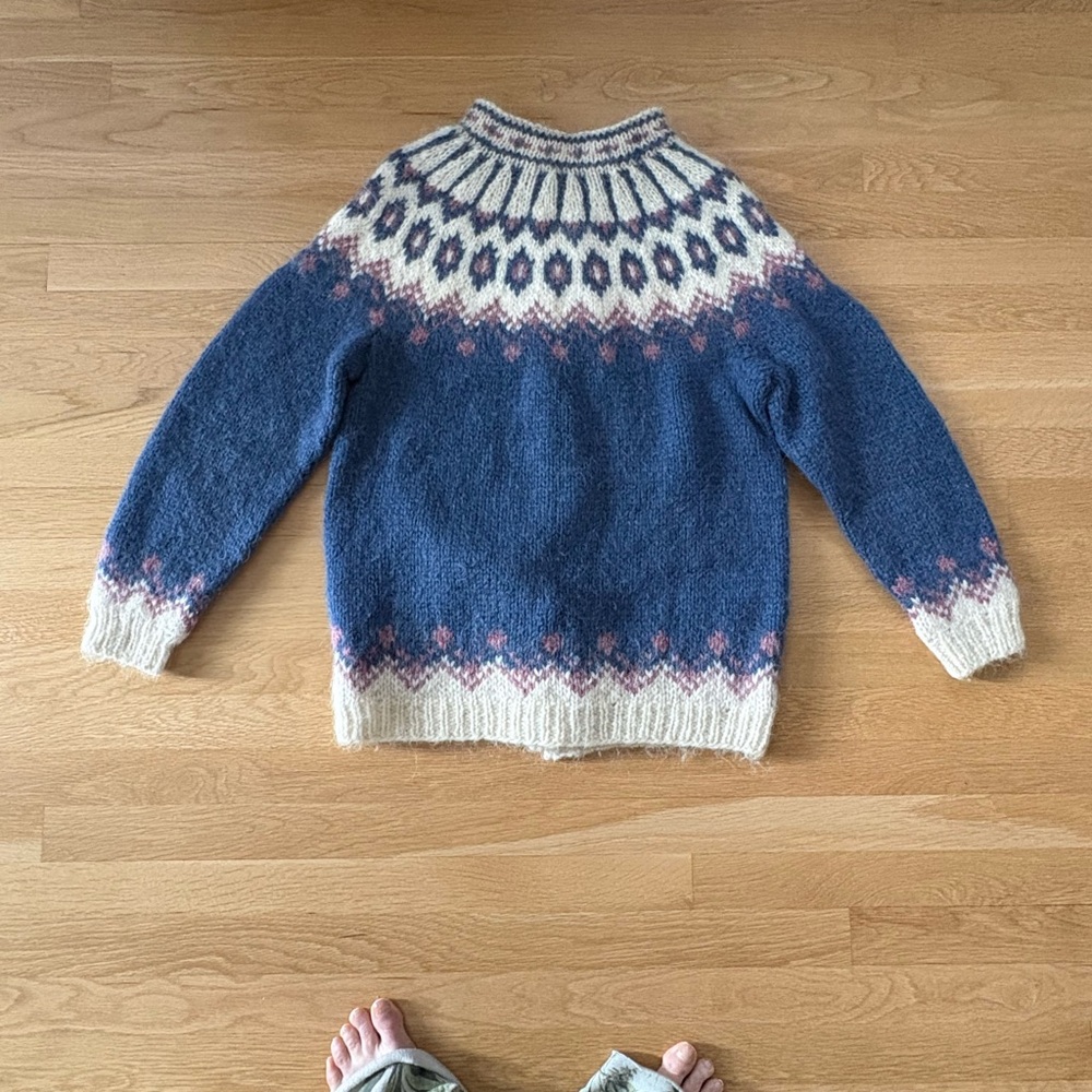 Vintage Hand Knit Faire Isle Wool Cardigan Sweater w Iconic Silver Buttons / S-M - Picture 7 of 13